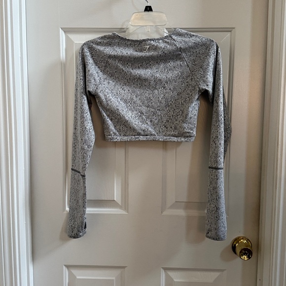 Gym Shark Cropped Keyhole Workout Top - Picture 6 of 8